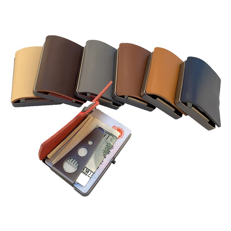 Why Should You Choose a Genuine Leather Wallet with Clip for Your Everyday Use